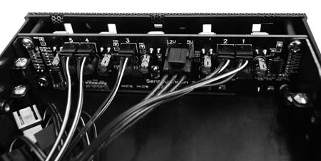 Интересно выглядящий реобас - NZXT Sentry Mesh